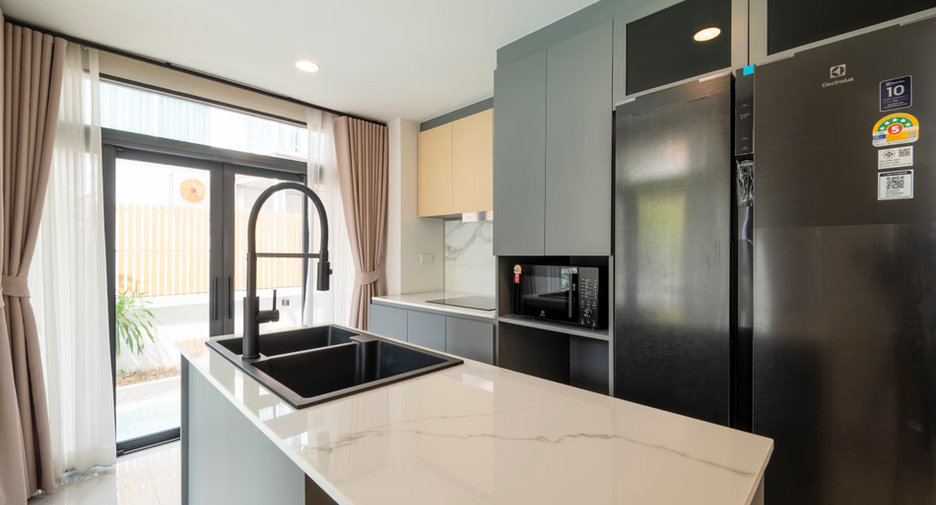 For sale 3 bedrooms villa in Bang Lamung, Chonburi