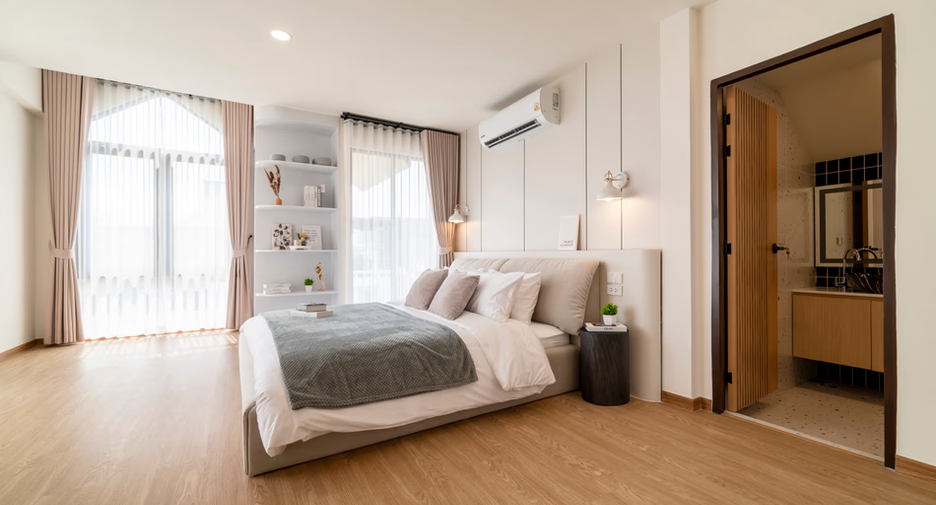 For sale 3 bedrooms villa in Bang Lamung, Chonburi