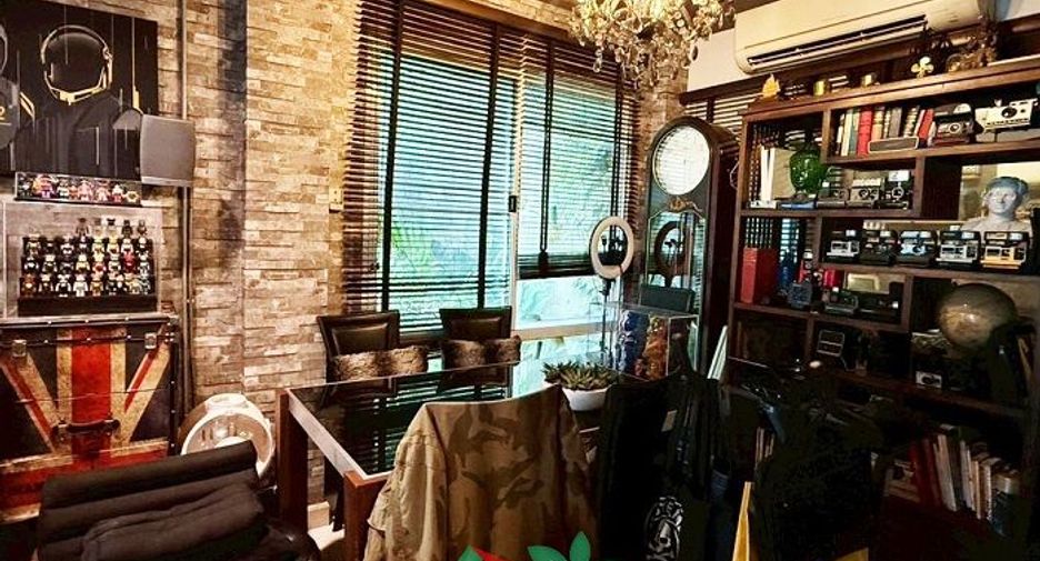 For sale 3 bedrooms townhouse in Bueng Kum, Bangkok