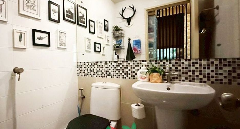For sale 3 bedrooms townhouse in Bueng Kum, Bangkok