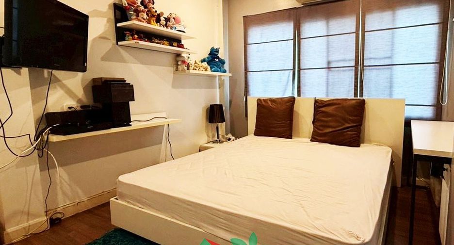 For sale 3 bedrooms townhouse in Bueng Kum, Bangkok
