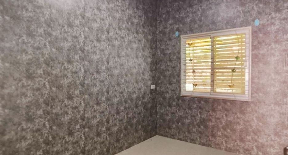 For sale 3 bedrooms house in Mueang Nakhon Ratchasima, Nakhon Ratchasima