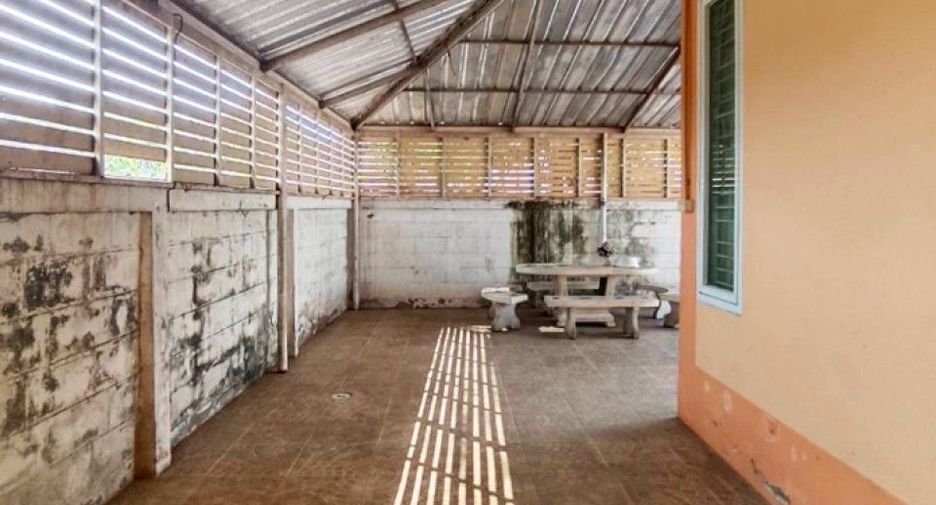 For sale 3 bedrooms house in Mueang Nakhon Ratchasima, Nakhon Ratchasima