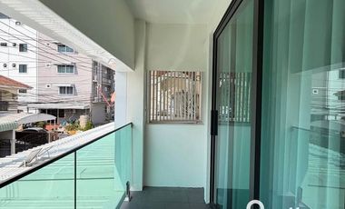 Reihenhaus zum Kauf mit 2 Zimmer in Bang Lamung, Chonburi
