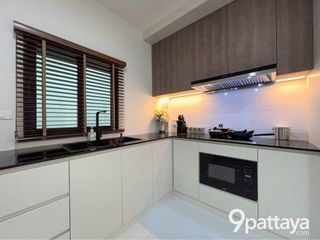 For sale 2 bedrooms townhouse in Bang Lamung, Chonburi