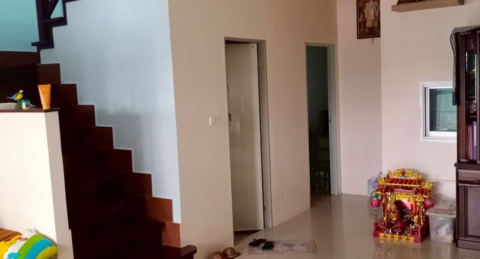 For sale 4 ベッドルーム house in Bang Khen, Bangkok