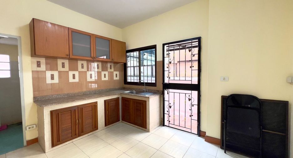 For sale 3 bedrooms house in Pak Kret, Nonthaburi