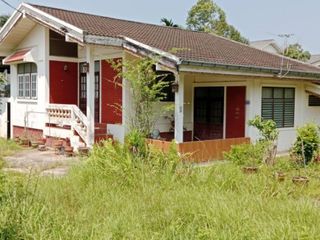 For sale 3 bedrooms house in Mueang Nakhon Si Thammarat, Nakhon Si Thammarat