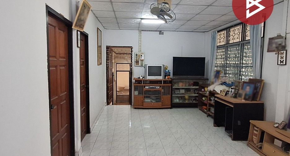 For sale 3 ベッドルーム house in Mueang Nakhon Si Thammarat, Nakhon Si Thammarat