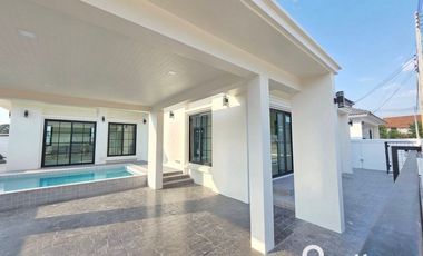 Villa zum Kauf mit 3 Zimmer in Sattahip, Chonburi