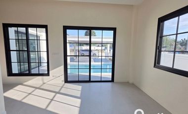 Villa zum Kauf mit 3 Zimmer in Sattahip, Chonburi