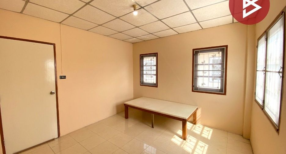 For sale 2 bedrooms townhouse in Nong Chok, Bangkok