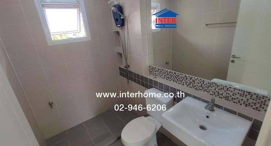 Casa en venta de 4 habitaciones en Bang Bua Thong, Nonthaburi
