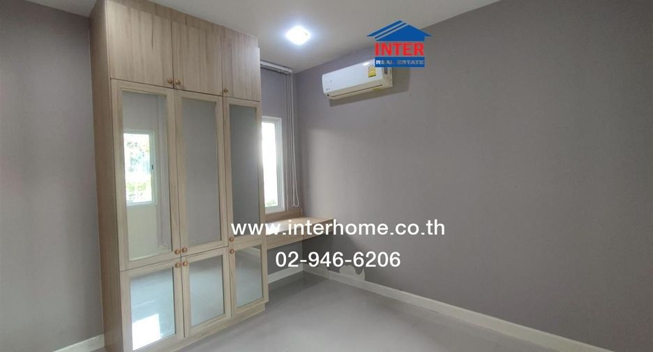 Casa en venta de 4 habitaciones en Bang Bua Thong, Nonthaburi