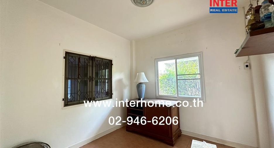 For sale 3 bedrooms house in Thanyaburi, Pathum Thani