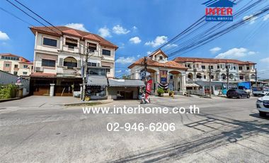 For sale 4 ベッドルーム retail Space in Saphan Sung, Bangkok