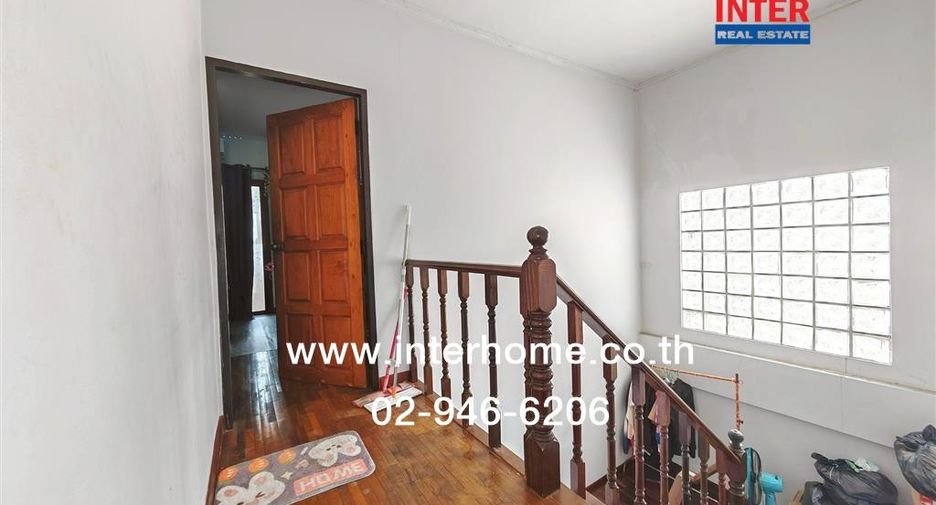 For sale 4 ベッドルーム retail Space in Saphan Sung, Bangkok