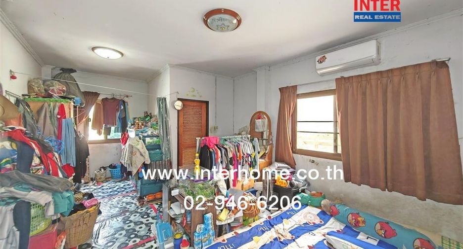 For sale 4 ベッドルーム retail Space in Saphan Sung, Bangkok