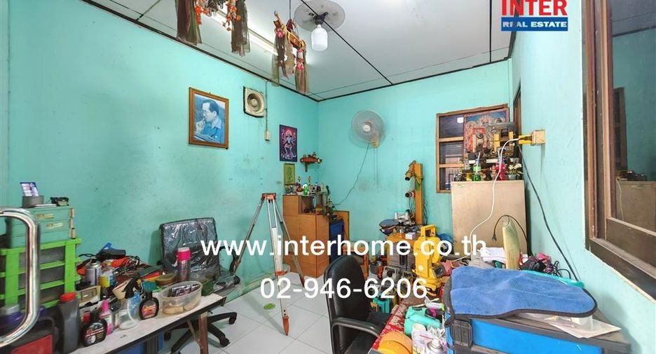 For sale 4 ベッドルーム retail Space in Saphan Sung, Bangkok