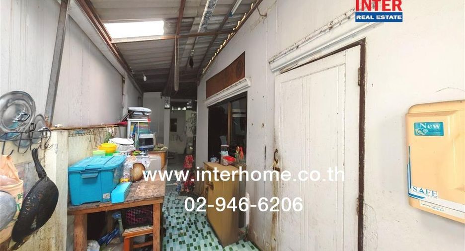 For sale 4 ベッドルーム retail Space in Saphan Sung, Bangkok