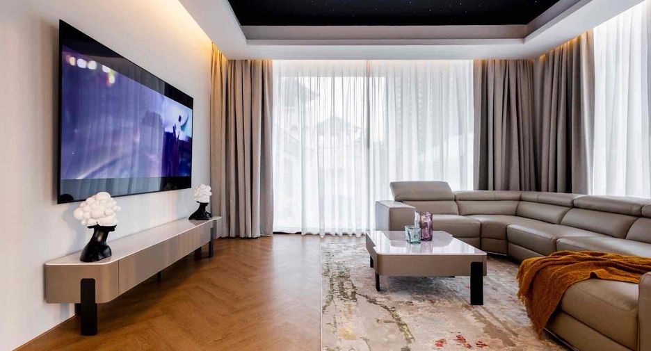 Villa zur Miete mit 5 Zimmer in Bang Lamung, Chonburi