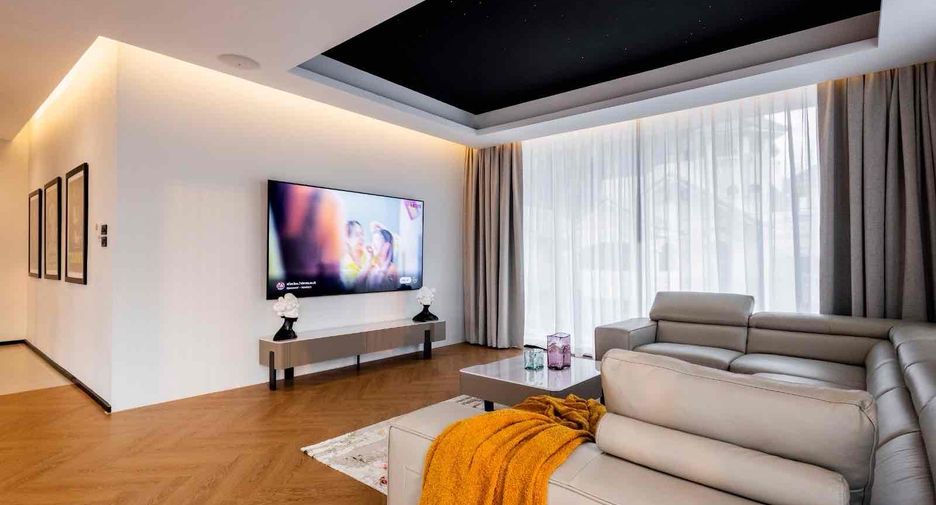 Villa zur Miete mit 5 Zimmer in Bang Lamung, Chonburi