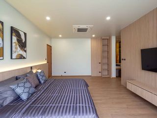 For rent 4 bedrooms villa in Mueang Phuket, Phuket