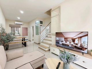 Casa en alquiler de 3 habitaciones en Thanyaburi, Pathum Thani