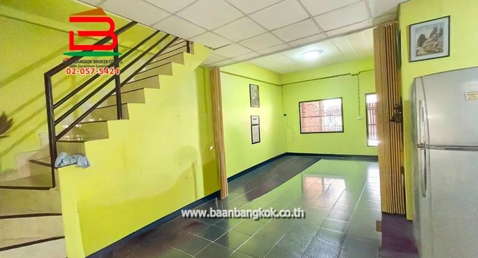 For rent and for sale 6 bedrooms townhouse in Bang Yai, Nonthaburi