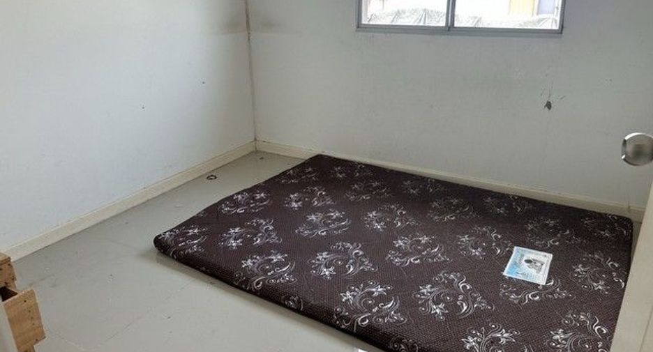 For sale 3 bedrooms townhouse in Mueang Pathum Thani, Pathum Thani