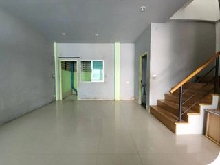 For sale 1 bed townhouse in Bang Phli, Samut Prakan