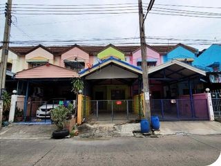 For sale 1 bed townhouse in Bang Phli, Samut Prakan