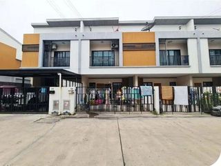 For sale 1 bed townhouse in Bang Phli, Samut Prakan