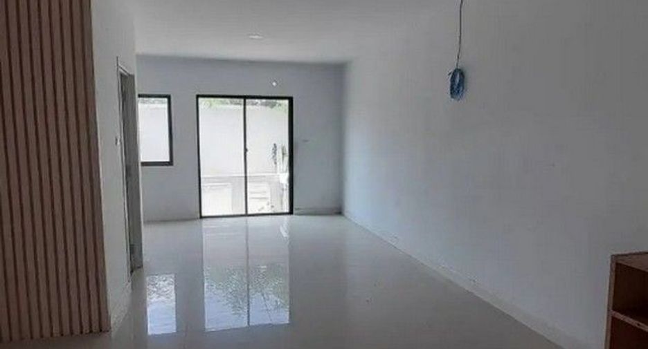 For sale 1 bed townhouse in Bang Phli, Samut Prakan
