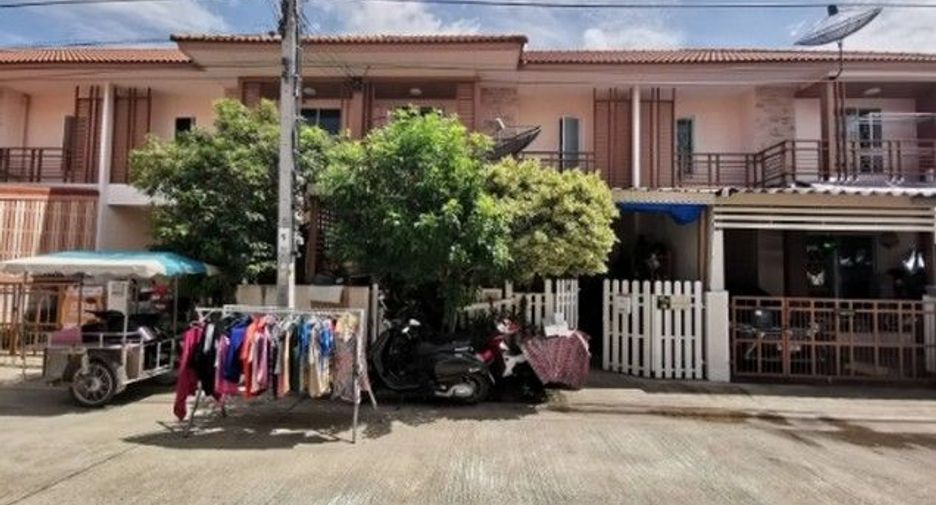 For sale 1 bed townhouse in Bang Phli, Samut Prakan
