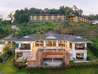 For rent and for sale 4 bedrooms villa in Thalang, Phuket
