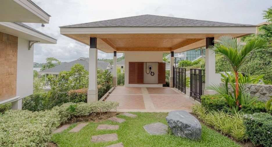 For rent and for sale 4 bedrooms villa in Thalang, Phuket