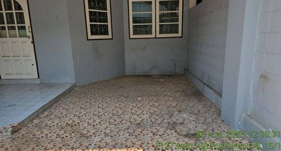 Reihenhaus zum Kauf mit 2 Zimmer in Bang Bua Thong, Nonthaburi
