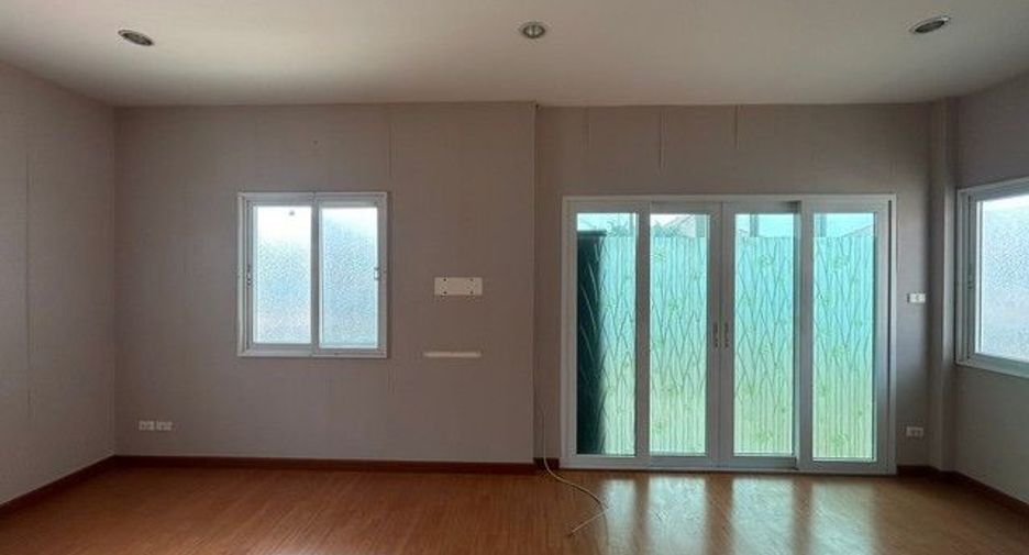 For sale 3 bedrooms house in Bang Bua Thong, Nonthaburi