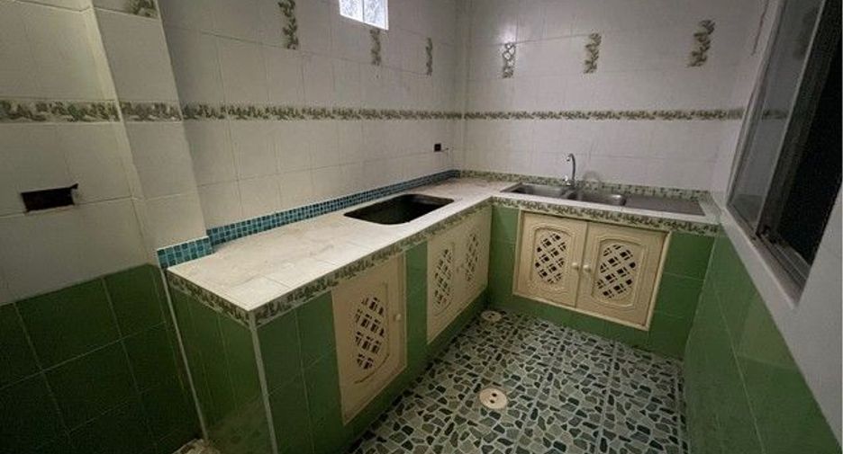 For sale 3 bedrooms townhouse in Sai Noi, Nonthaburi