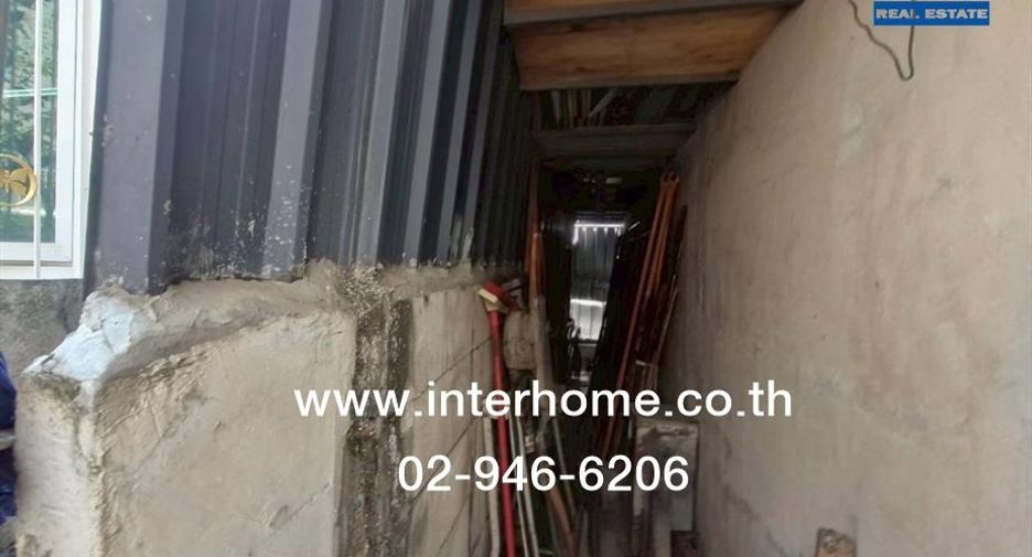 For sale 3 bedrooms retail Space in Pak Kret, Nonthaburi