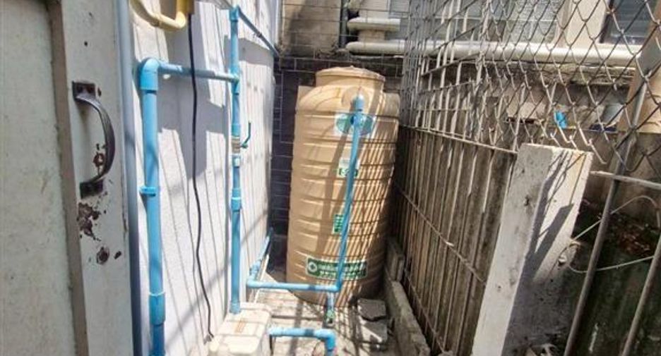 For sale 3 bedrooms retail Space in Pak Kret, Nonthaburi
