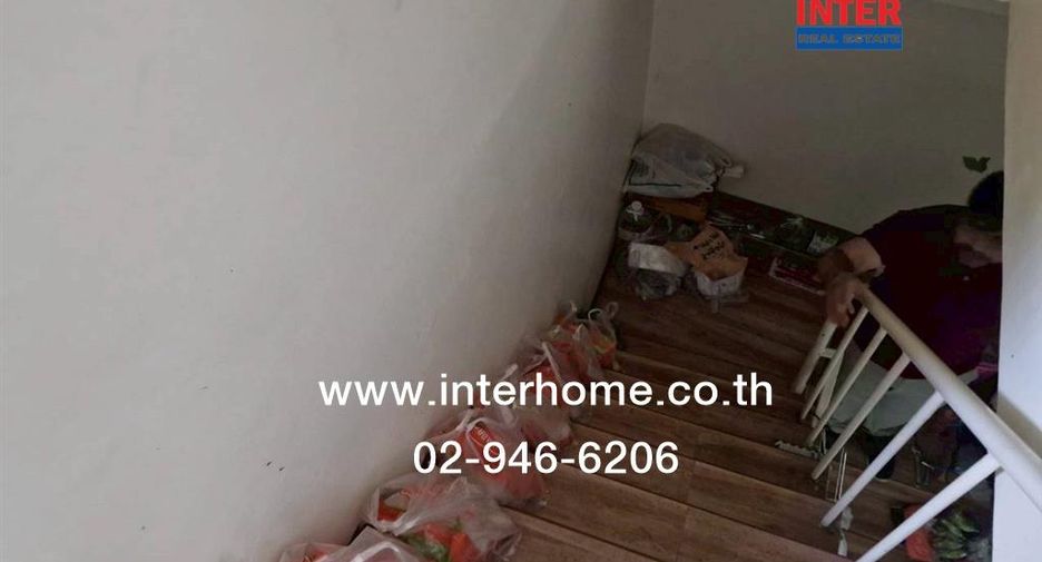 For sale 3 bedrooms retail Space in Pak Kret, Nonthaburi