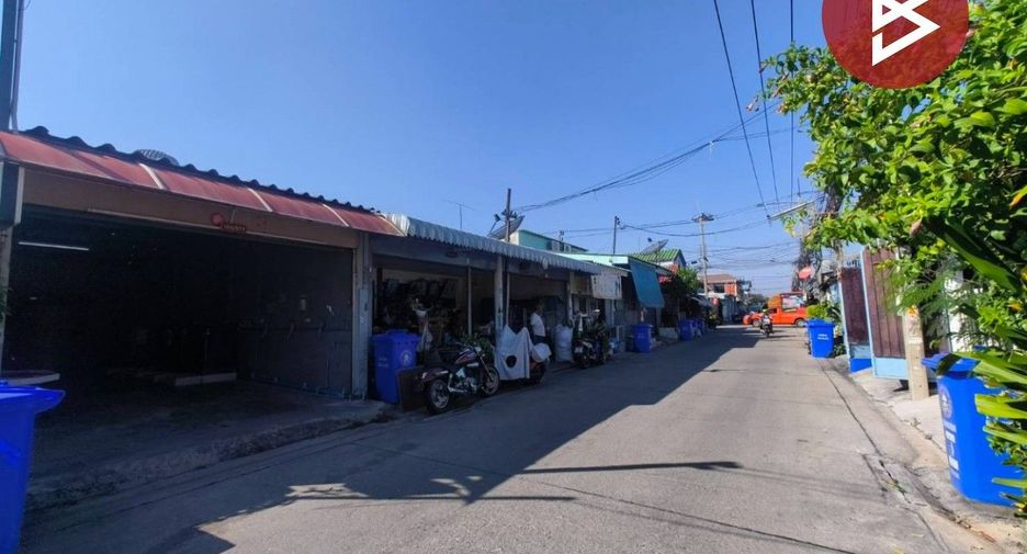 Casa adosada en venta de 1 habitaciones en Phra Samut Chedi, Samut Prakan
