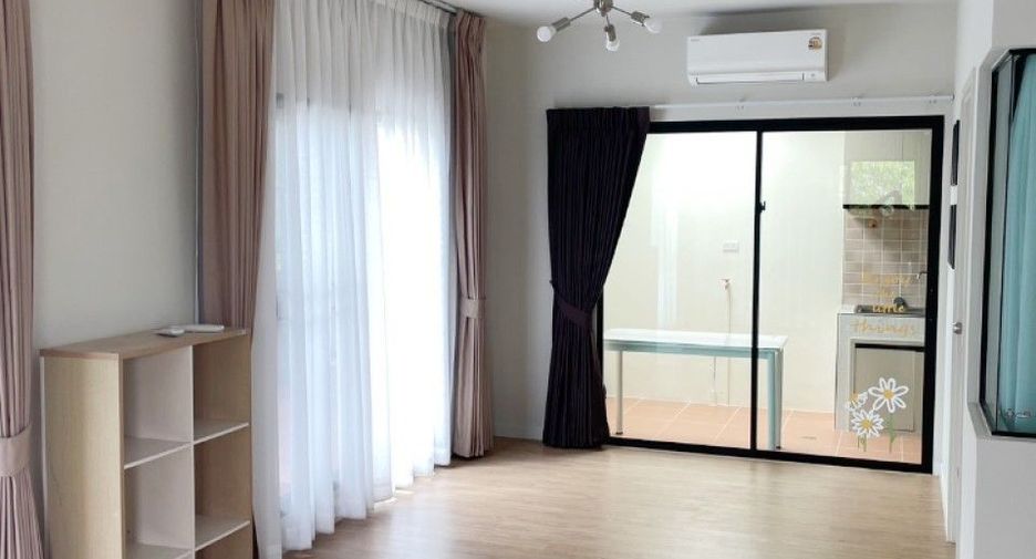 À vendre 4 chambres maison de ville à Bang Kruai, Nonthaburi
