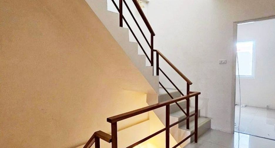 For rent and for sale 3 bedrooms townhouse in Mueang Chon Buri, Chonburi
