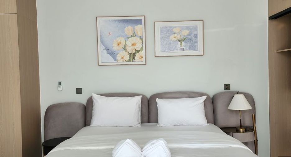 For rent 3 bedrooms villa in Mueang Phuket, Phuket