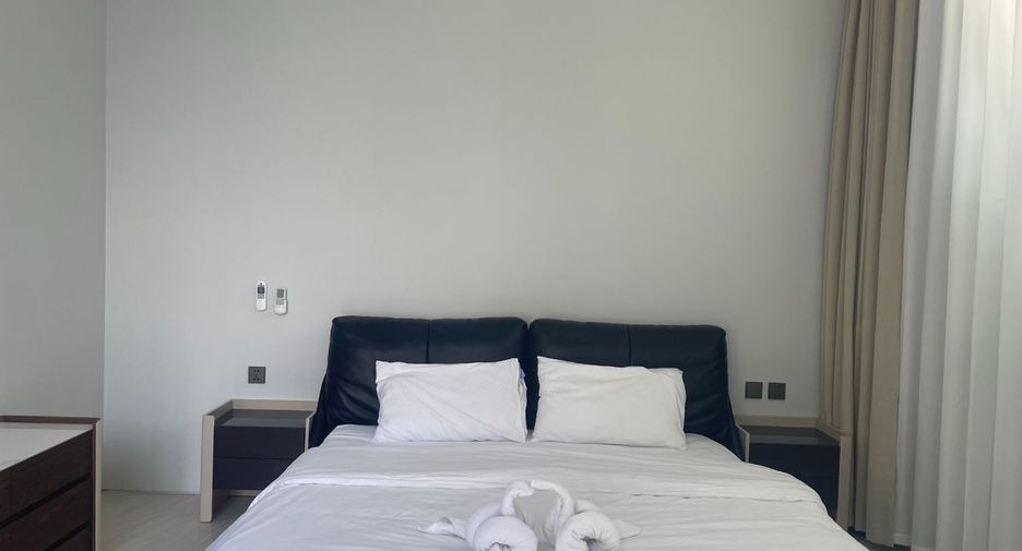For rent 3 bedrooms villa in Mueang Phuket, Phuket