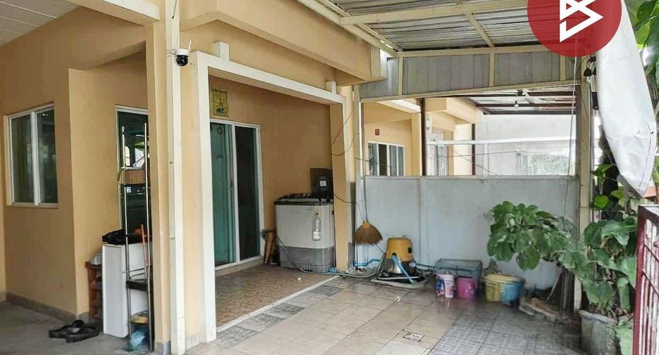 For sale 3 bedrooms townhouse in Lat Krabang, Bangkok