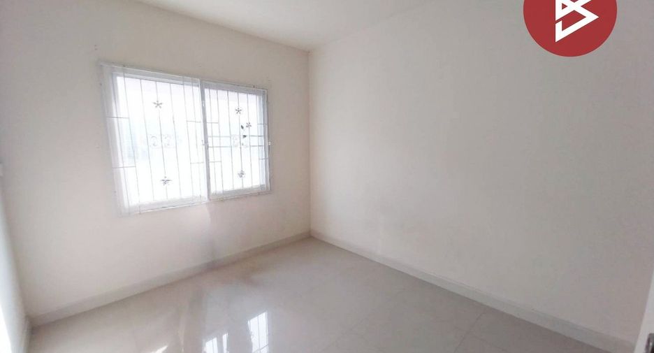 For sale 3 bedrooms townhouse in Lat Krabang, Bangkok